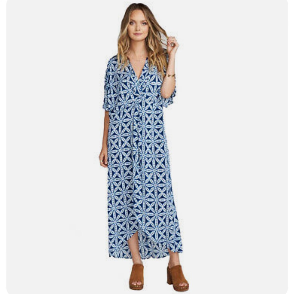 NWT Show Me Your Mumu Get Twisted Maxi Dress. Size L